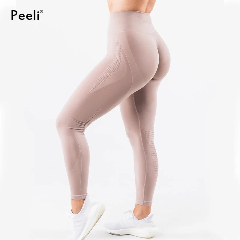 Signature Naked Contour Leggings